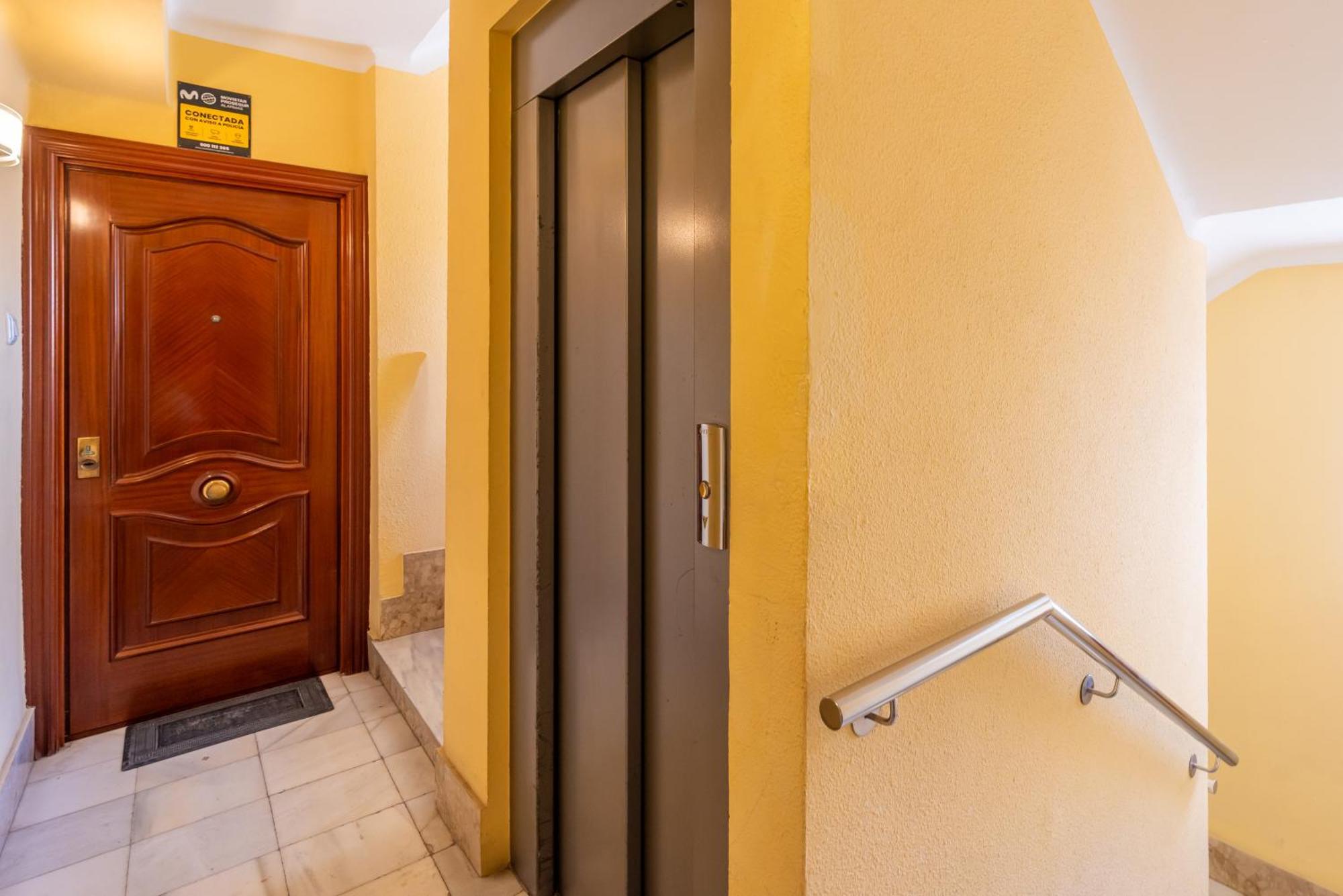 Apartment Wintowinrentals Centrico Y Luminoso En El Corazon De Málaga