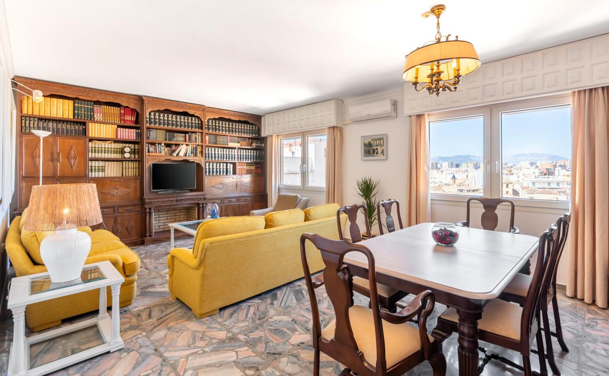 Apartment Wintowinrentals Centrico Y Luminoso En El Corazon De Málaga